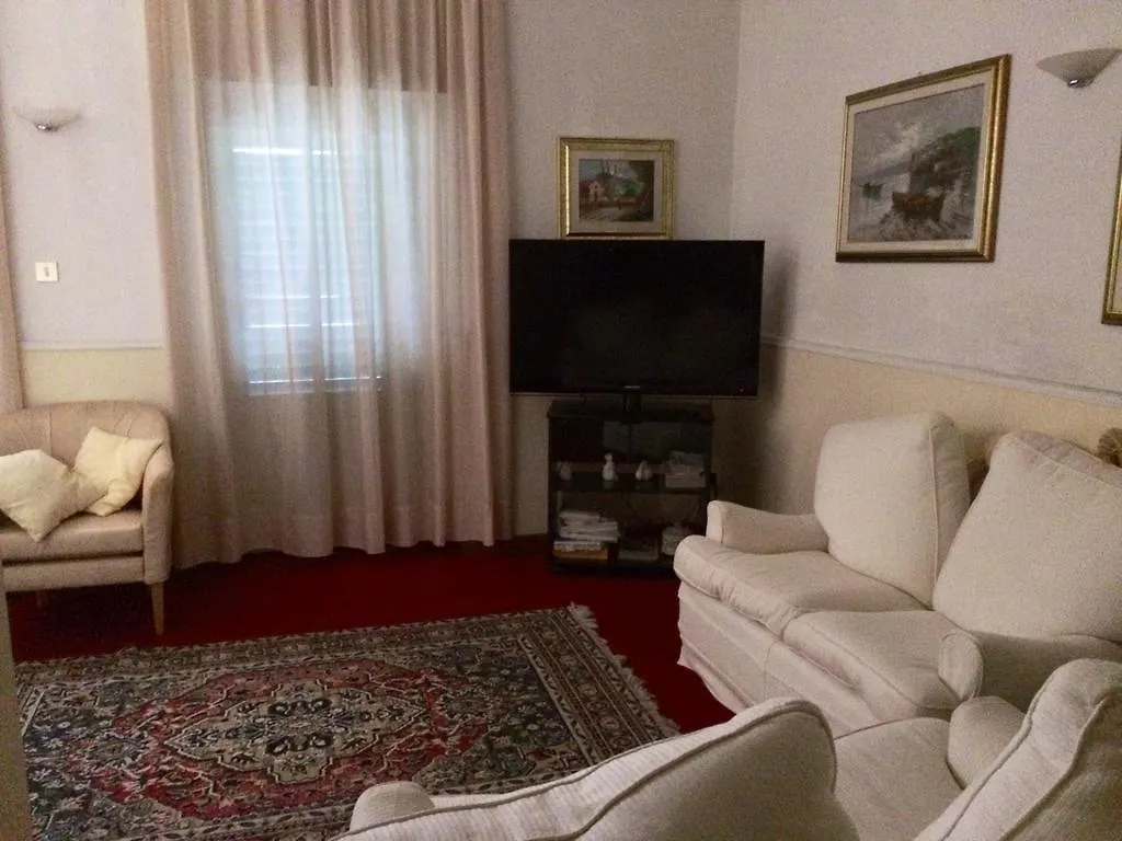 Hotel Brennero E Varsavia Montecatini Terme 3*,